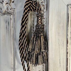 Elegant Black and Gold Double Layer Tassel Tieback